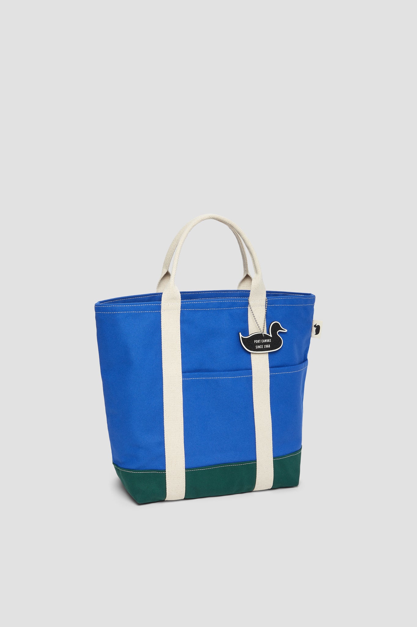 BEACH UTILITY TOTE