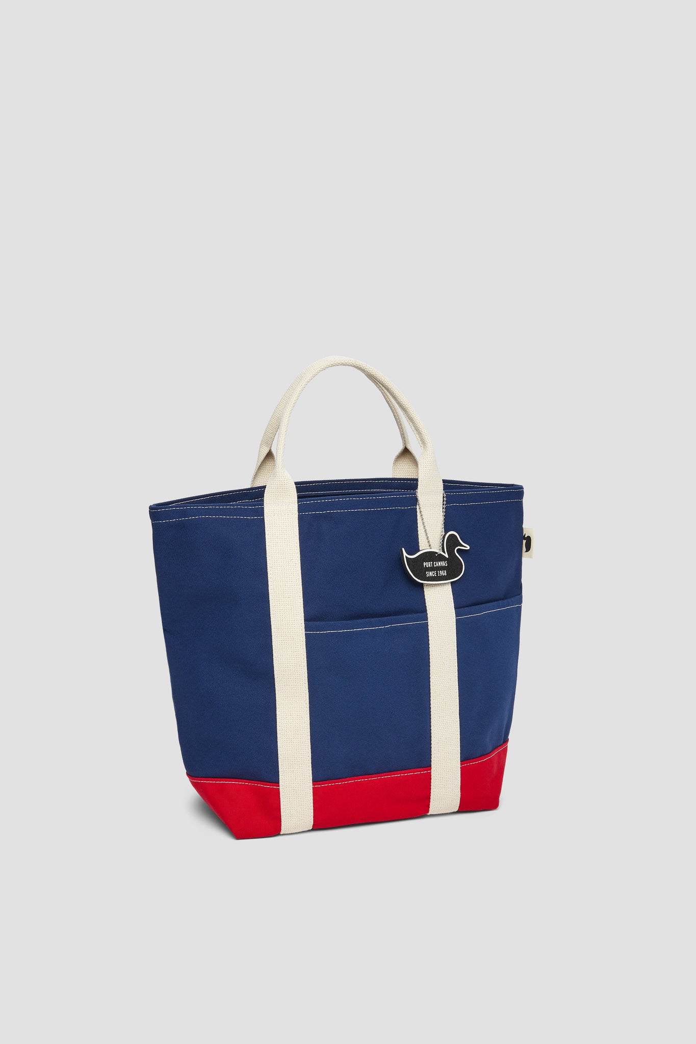 BEACH UTILITY TOTE