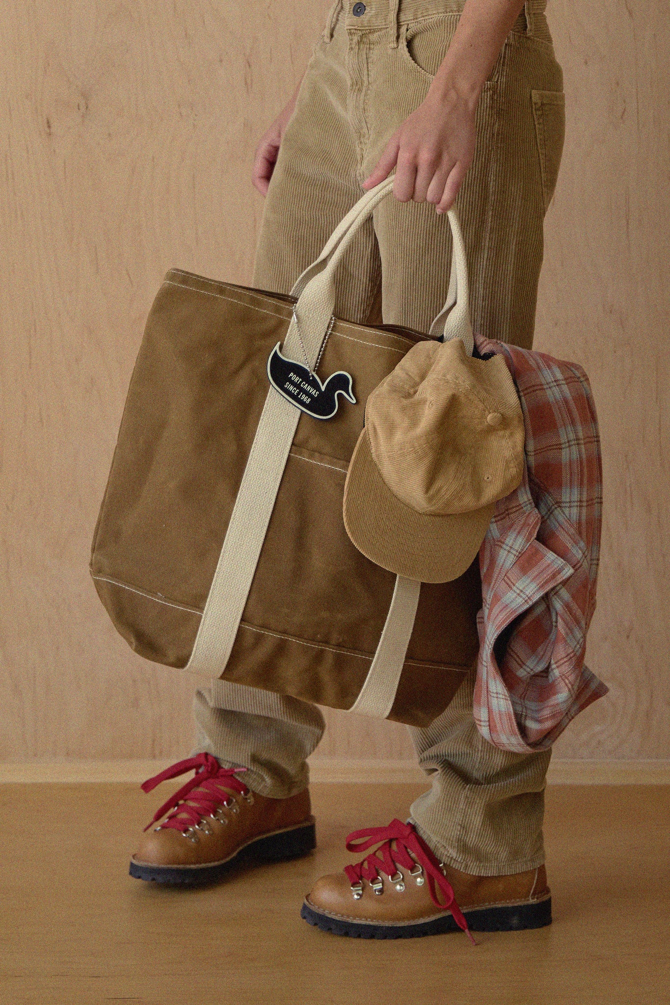UTILITY WAX TOTE